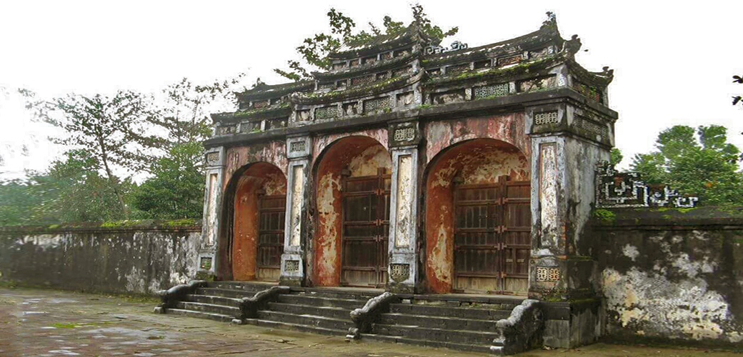 Minh Mang Royal Tomb